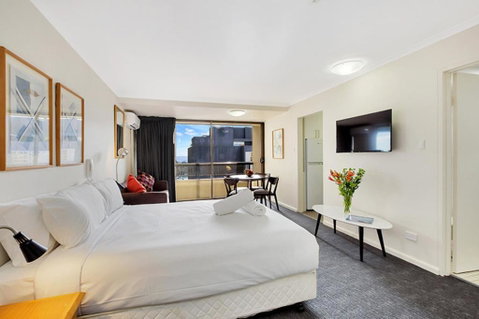 Renovated Stylish Studio - Tourism Caloundra 0