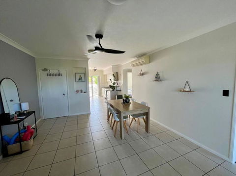 Resort Style Holiday Unit - Tourism Caloundra 3