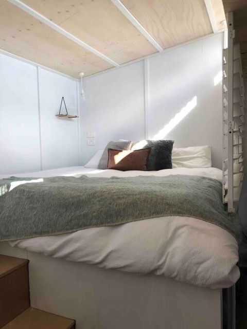 ReThynk Unique Tiny Home East Jindabyne - Tourism Caloundra 1