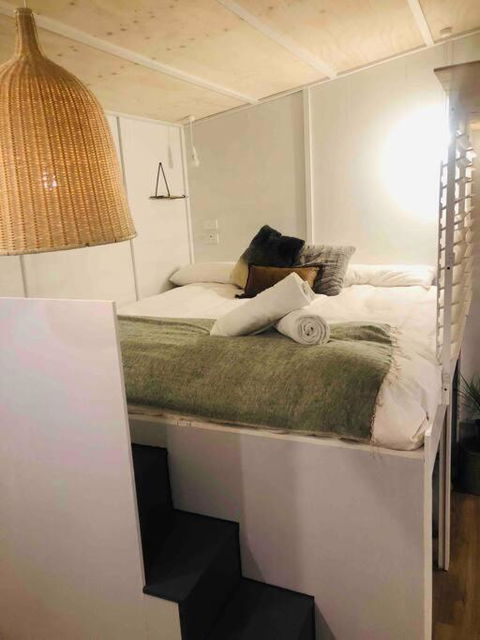 ReThynk Unique Tiny Home East Jindabyne - Tourism Caloundra 2