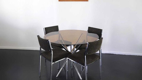 Retro Beach House - Macmasters Beach - Tourism Caloundra 3