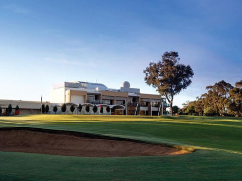 Rich River Golf Club - Tourism Caloundra 1