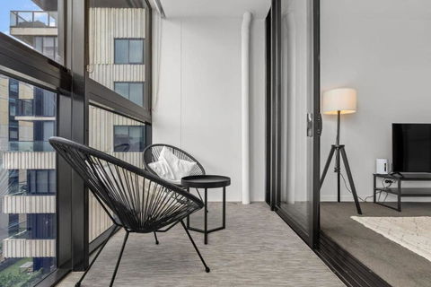 Richmond Premium Escape - Walk To The MCG - Tourism Caloundra 1