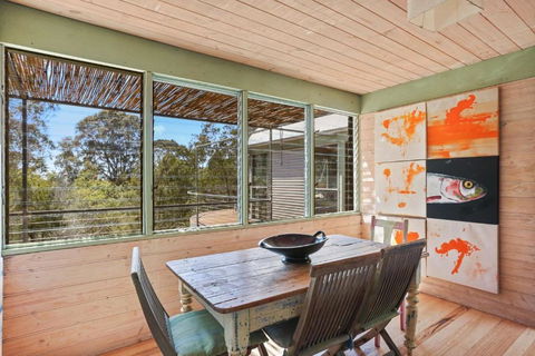 Rikkara Sanctuary 19 Rikkara Avenue Private Retreat - Tourism Caloundra 3