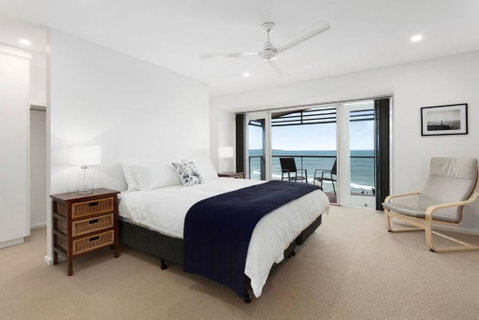 Rip N View - Tourism Caloundra 1