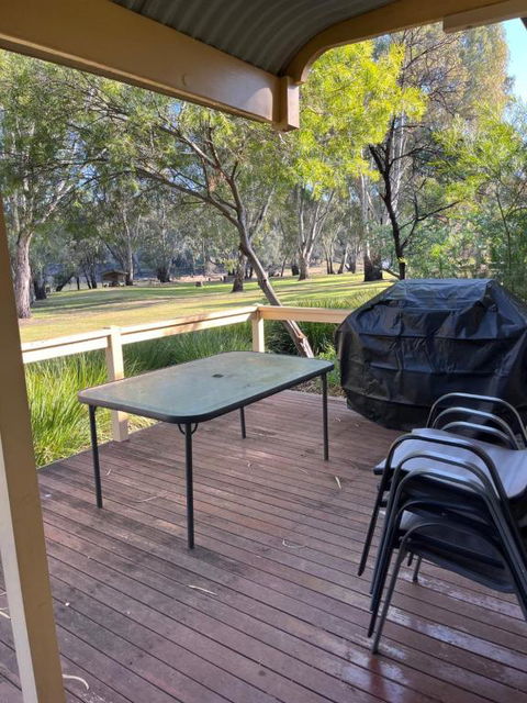 River Frontage Unit Moama - Tourism Caloundra 2