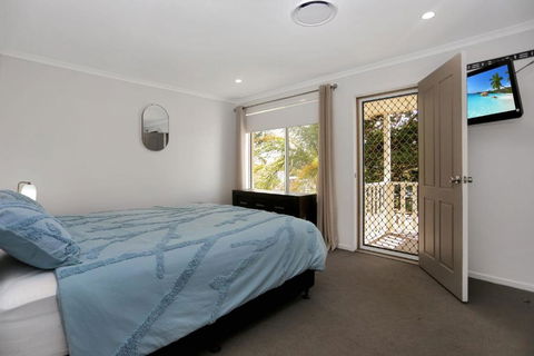 River Tonic - Tourism Caloundra 2