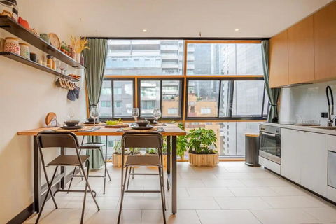 Riverside Apartment Melbourne CBD - Tourism Caloundra 0
