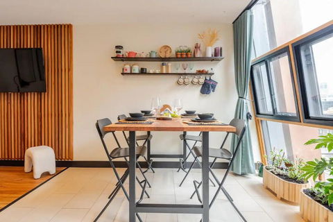 Riverside Apartment Melbourne CBD - Tourism Caloundra 2
