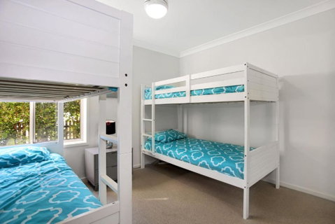 Riverside Views Hawks Nest - Tourism Caloundra 3