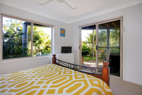 Riverside Views Hawks Nest - Tourism Caloundra 2
