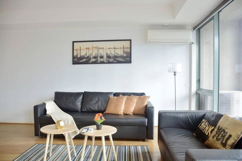 RiverView Spacious 3BR2Bath2Car WifiPoolGym Crown - Tourism Caloundra 0