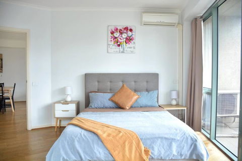 RiverView Spacious 3BR2Bath2Car WifiPoolGym Crown - Tourism Caloundra 1