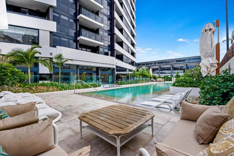 Ruby - Self Contained, Privately Managed Apartments - Tourism Caloundra 0