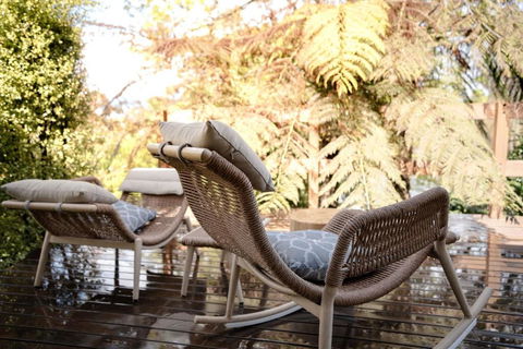 Romantic Garden Cottage With Home Cinema - Tourism Caloundra 2