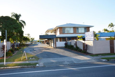 Rover Motel - Tourism Caloundra 0