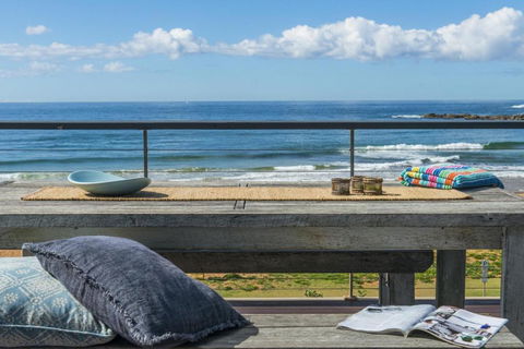 Rocklands - Tourism Caloundra 0