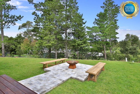 Rockwall I Pet Friendly I Fire Pit - Tourism Caloundra 1