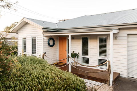 Romantic Retreat In Mornington Peninsula Heartland - Tourism Caloundra 1