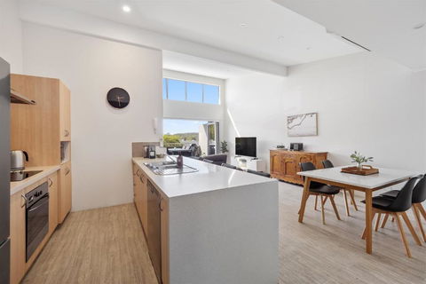 Rooftop - Tourism Caloundra 3