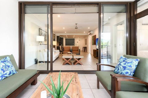 Rooftop Tranquility At Stunning Temple Resort - Tourism Caloundra 1