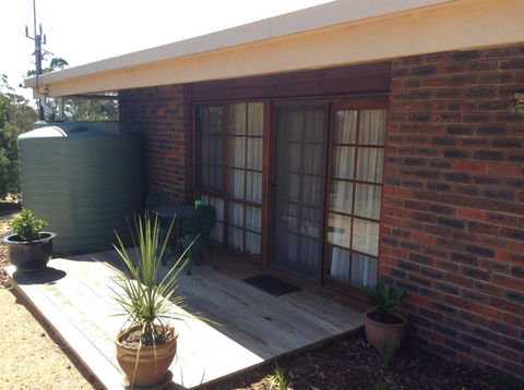 Rose Cottage - Tourism Caloundra 3