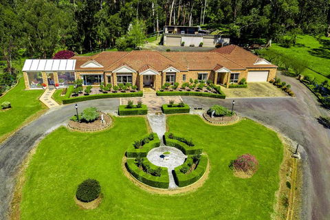 Rosewood Park Guest Suite - Tourism Caloundra 2