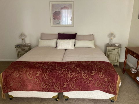 Rosewood Park Guest Suite - Tourism Caloundra 1
