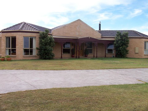 Roshnier Apartment - Tourism Caloundra 0