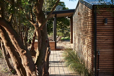 Ross Farm - Cabin - Tourism Caloundra 2