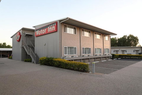 Route 66 Motor Inn - Tourism Caloundra 3