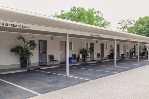 Route 66 Motor Inn - Tourism Caloundra 2