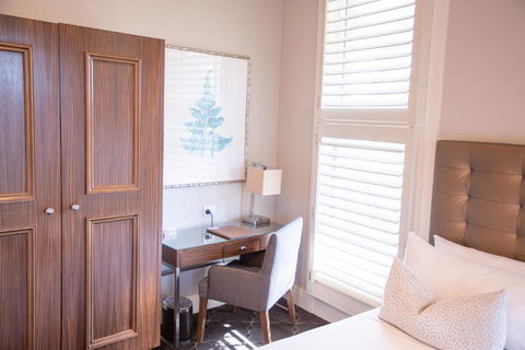 Royal Hotel Randwick - Tourism Caloundra 3