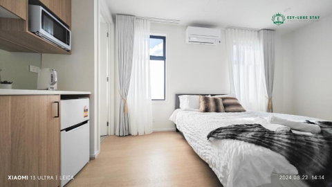 Royalty Living Unit 3 - Tourism Caloundra 0