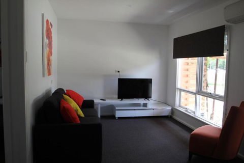 Rubicon Hotel Motel - Tourism Caloundra 3