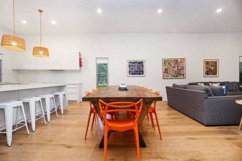 Russell Street Retreat - Tourism Caloundra 3