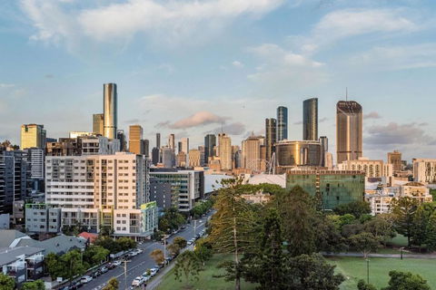 Russell St. Retreat Near Brisbane Convention Centre - Tourism Caloundra 1