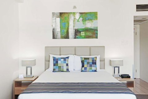 Rydges Esplanade Resort Cairns - Tourism Caloundra 0