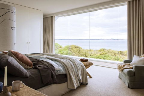 Sagres Queenscliff - Luxury House By The Beach - Tourism Caloundra 0