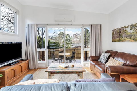 Sahaja Cottage Wentworth Falls - Tourism Caloundra 2