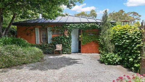 Saint Eloi Le Studio - Tourism Caloundra 2