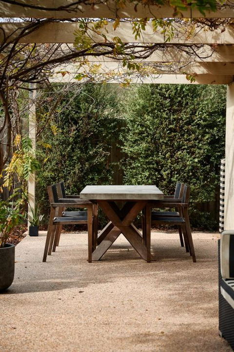 Salt Air Hideaway With Lush Backyard - Tourism Caloundra 1