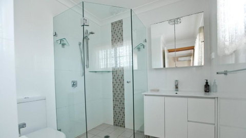 Salt Water Villa Bermagui Four Bedroom Central Location With Wifi - Tourism Caloundra 3