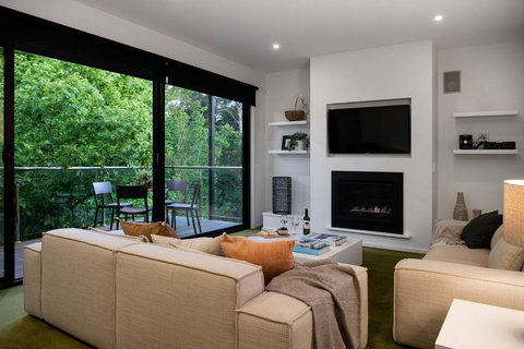 Saltus Luxury In Hepburn - Tourism Caloundra 1