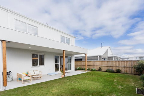 Saltwater Lux, 4 Bdrm, 3 Bath, Golf, Weddings, Beaches, Adventure Park - Tourism Caloundra 3