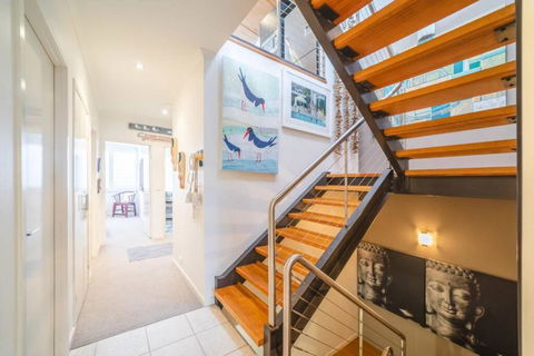 Saltwater 5 - Sleeps 8 - Close To Main Beach - Tourism Caloundra 2