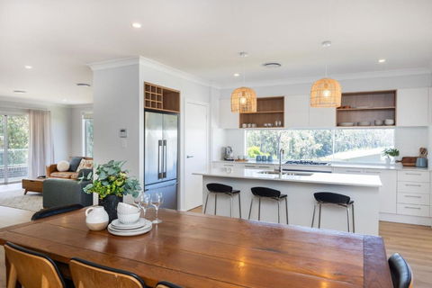 Saltwood - Tourism Caloundra 1