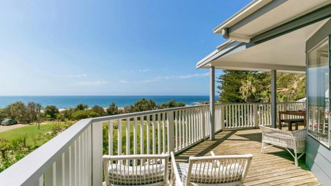 Salty Air Beachside Cottage At Killcare - Tourism Caloundra 0