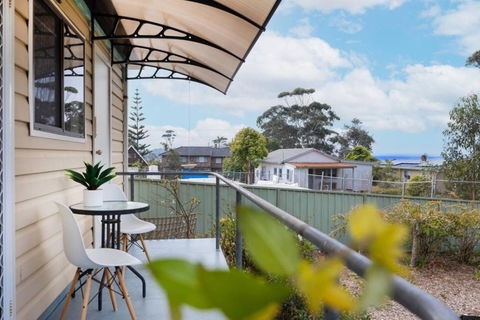 Salty Vibes - Tourism Caloundra 1
