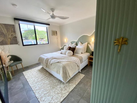 San Antone Luxury In The CBD - Tourism Caloundra 1